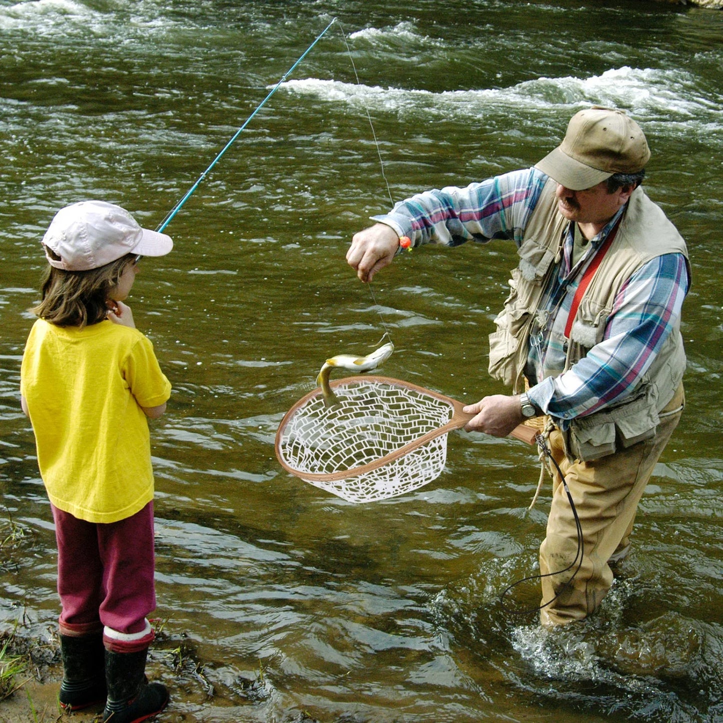 HiMISSH Fly Fishing Net Wooden Frame Trout Landing Net